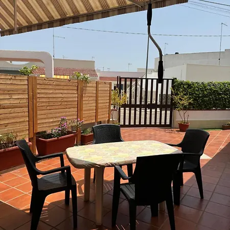 Casa Di Claudia بيت للعطل *