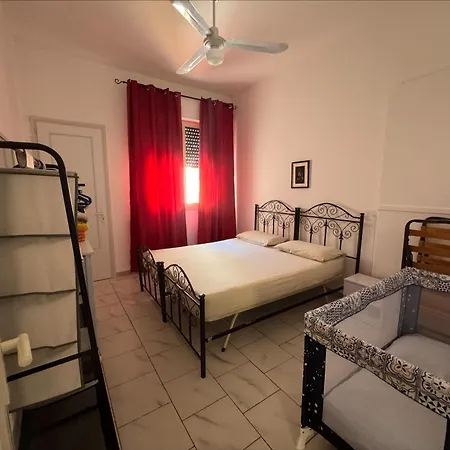 Casa Di Claudia بيت للعطل *